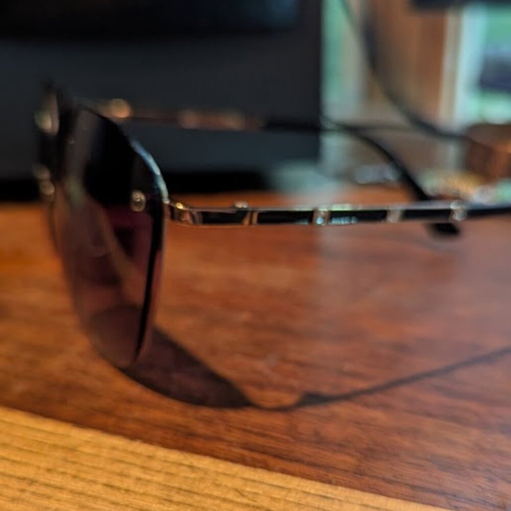 Tahari Cats Eye Sunglasses - Picture 3 of 3